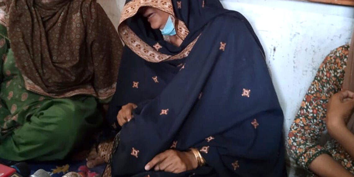 Police Kill Pakistanis Accused of Blasphemy: A Crisis Unfolds